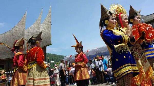 Batagak Panghulu di Sumatera Barat, Upacara Adat Minangkabau untuk Resmikan Penghulu