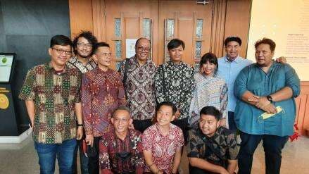 Panji hingga Ernest Prakasa Gugat HAKI Merek Open Mic Panji hingga Ernest Prakasa Gugat HAKI Merek Open Mic