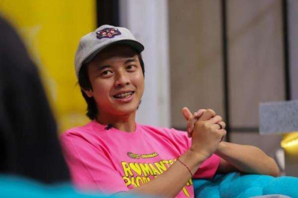 Bisma Karisma Hobi Fotografi sejak SMA, Ngaku Senang Memotret Wajah Orang Bisma Karisma Hobi Fotografi sejak SMA, Ngaku Senang Memotret Wajah Orang