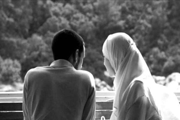 Mengenal Khalwat dan Ikhtilat, Tata Cara Berinteraksi dalam Islam