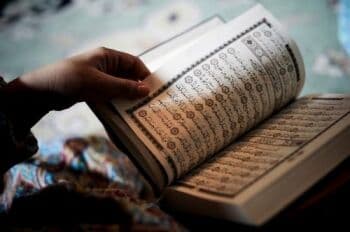 Surat Ad-Dhuha Ayat 1-11 Arab, Latin, Indonesia Lengkap di Alquran Digital Okezone