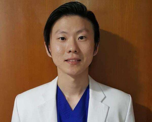 Apa Benar Minum Es Bisa Menyebabkan Radang Tenggorokan?