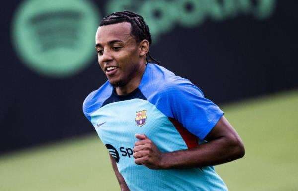 Barcelona Akhirnya Bisa Daftarkan Jules Kounde Sebagai Pemain Baru