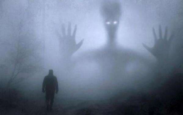 Horor! 10 Tempat Dipercaya Kerajaan Jin yang Ada di Indonesia Horor! 10 Tempat Dipercaya Kerajaan Jin yang Ada di Indonesia