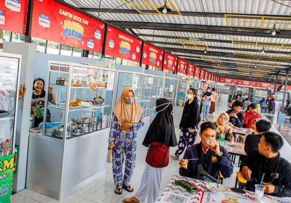 Sentra Wisata Kuliner Surabaya Ramai Bukan Sekadar Faktor Lokasi Sentra Wisata Kuliner Surabaya Ramai Bukan Sekadar Faktor Lokasi