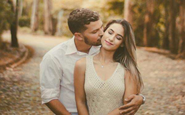 Ini Alasan Cinta Pertama Sulit Dilupakan