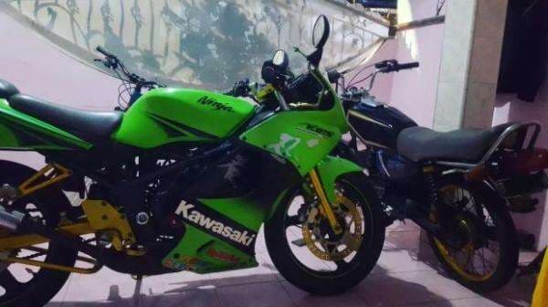 5 Tips Warna Cat Velg Motor yang Enggak Bikin Malu-maluin