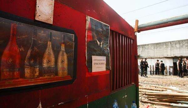 Berdiri Sejak 1976, Lokalisasi dan Sarang Preman Gunung Antang Akhirnya Dibongkar