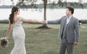 5 Potret Seksi Saat di Pantai Dita Fakhrana yang Baru Saja Menikah Lagi 5 Potret Seksi Saat di Pantai Dita Fakhrana yang Baru Saja Menikah Lagi