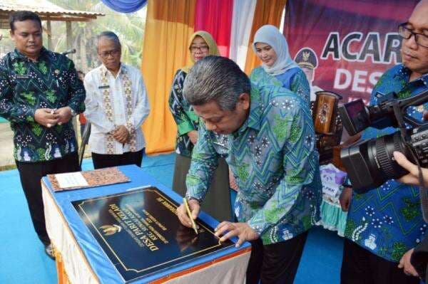 Parit Keladi Resmi Jadi Desa Definitif, Bupati Muda: Momen Bersejarah Parit Keladi Resmi Jadi Desa Definitif, Bupati Muda: Momen Bersejarah