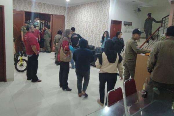 Mahasiswi Cantik Jadi Terapis Pijat Best Seller di Tangerang Selatan, Tarifnya Segini Mahasiswi Cantik Jadi Terapis Pijat Best Seller di Tangerang Selatan, Tarifnya Segini