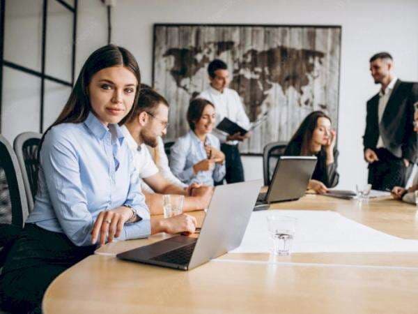 Cara Quiet Quitting Tapi Karir di Kerjaan Tetap Aman, Bukan Berarti Kerja-Pulang Saja ya..