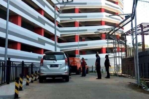 Mahasiswi Cantik Tewas Tanpa Baju Terjun dari Lantai 9 Apartemen, Diduga Akibat Persoalan Percintaan