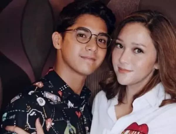 Al Ghazali Putus dengan Alyssa Daquis, Akhirnya Curhat ke Bunda Maia Al Ghazali Putus dengan Alyssa Daquis, Akhirnya Curhat ke Bunda Maia
