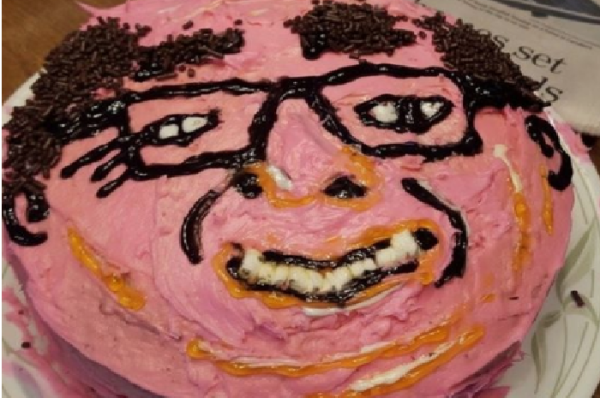 Tren ‘Ugly Cake Prank’ di TikTok, Begini Kisah Unik Gagal Bikin Kue