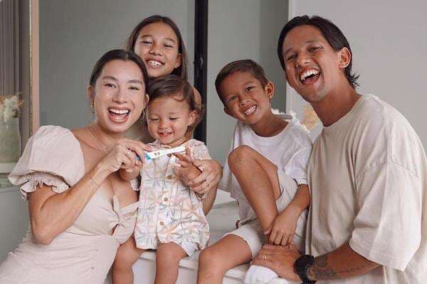 5 Pemain Sepak Bola Menikah dengan Artis Cantik Tanah Air, Ada Okie Agustina hingga Kimmy Jayanti