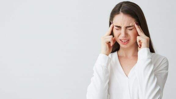 Sering Merasa Ngeblank? Bisa Jadi Penyebabnya Kabut Otak Lho, Yuk Cari Tahu Penyebabnya Moms!