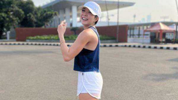 5 Foto Gisel Lari Pakai Celana Gemes di GBK, Hot Mama Bikin Netizen Salfok! 5 Foto Gisel Lari Pakai Celana Gemes di GBK, Hot Mama Bikin Netizen Salfok!