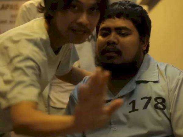 Behind the Scene "Miracle in Cell No 7", Rigen Ngambek ke Indra Jegel Gara-gara Dijahilin