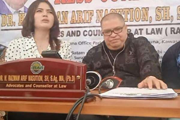 Cerita Pihak Iqlima Kim soal Mediasi: Hotman dan Razman Baru Masuk Langsung Pengin Cakar-cakaran Cerita Pihak Iqlima Kim soal Mediasi: Hotman dan Razman Baru Masuk Langsung Pengin Cakar-cakaran