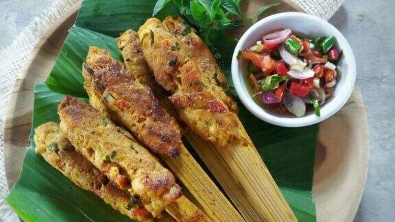 Resep Sate Lilit Ayam, Enaknya Dijamin Bikin Nagih!