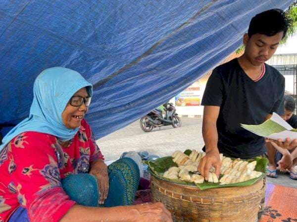 Ning Ponorogo Kue Rangin Dadi Pilihan Sarapan, 10 Biji Cuma Rp4 Ribu, Murahe Kebangetan!