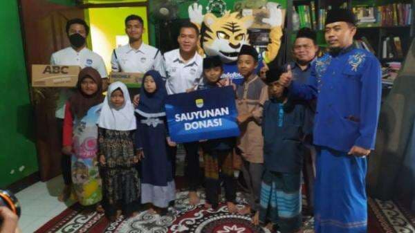 Liga 1: Persib Kunjungi Beberapa Panti Asuhan dalam Rangka Ultah PT PBB ke-13