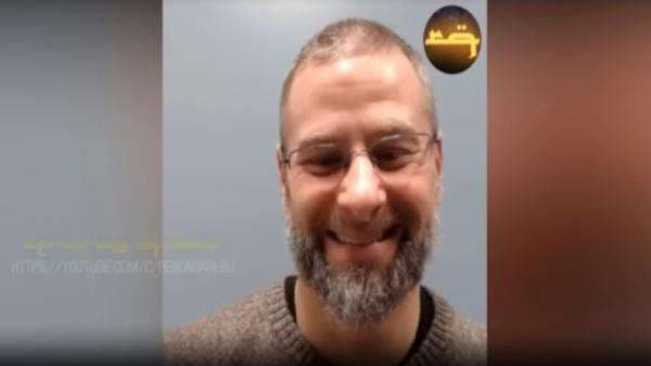 Kisah Bule Amerika Mantap Jadi Mualaf Usai Baca Terjemahan Alquran, Kini Jadi Imam Terkemuka