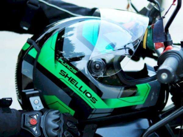Produsen Helm di India Buat Helm Anti Polusi Harga Segini, Teknologinya Canggih Banget!