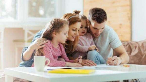 Bunda, Yuk Ajarkan Si Kecil Do`a untuk Kedua Orangtua