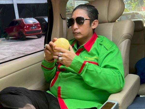 Kerajaan Se-Nusantara Tanya Firdaus Oiwobo Ngaku Cicit Sultan, Kesultanan Bima: Gak Kenal