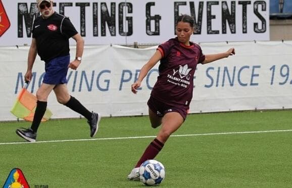 Estella Loupatty, Pesepak Bola Putri Keturunan Indonesia yang Main di Klub Belanda