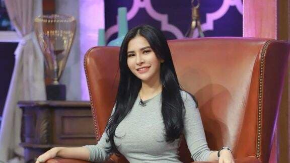 Aduduh... Si Seksi Maria Vania Akui Siap Berikan Service Ranjang sampai 3 Kali `Genjot`, Dokter Boyke: Kalau Cowoknya Kuat