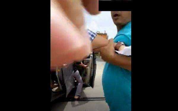 Astaga Tarik Mobil Warga Debt Collector Dipukul Kunci Roda Hingga Kepala Robek