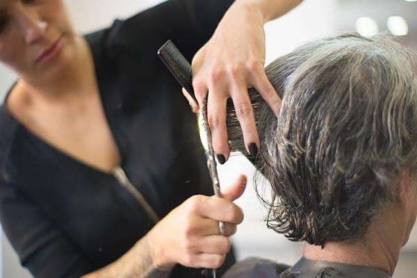 Ini 7 Arti Mimpi Potong Rambut Pendek, Apa Saja?