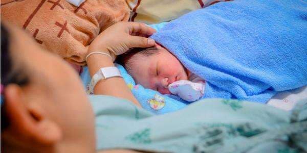Catat, Ini 5 Tips Melahirkan Normal Tanpa Jahitan