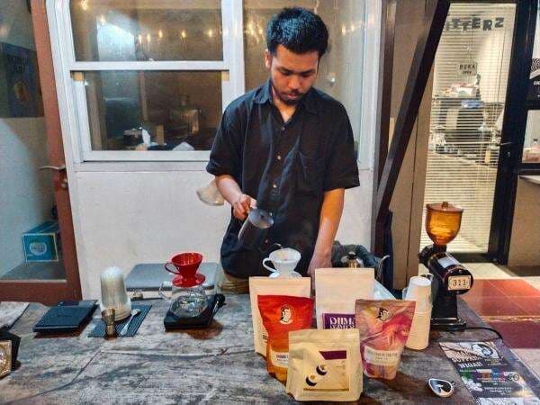 Bagaimana Cara Menyimpan Kopi Botol agar Awet?