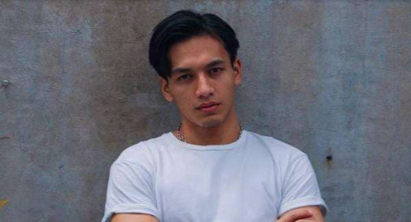 Muncul `Kembaran` Di Medsos Kenakan Seragam Pramuka, ini Reaksi Jefri Nichol