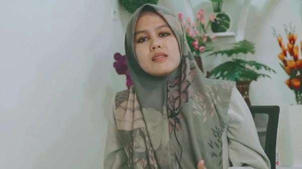 Eko Kuntadhi Berencana Sowan, Jawaban Ning Imaz Berkelas