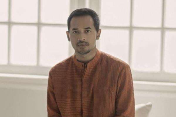 Oka Antara Dapat Peran Beda di Noktah Merah Perkawinan, Ngaku Kesulitan Dalami Karakter