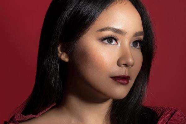 Pesona Karismatik Gita Gutawa dengan Makeup Glam Look, Disebut Mirip Nagita Slavina