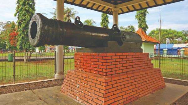 Tempat Wisata di Banten Lama, Ada Koleksi Benda Purbakala Meriam dari Ottoman Turki