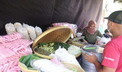 Lotek Alkateri, Kuliner Legendaris Unik di Bandung, Wisatawan Wajib Coba! Ini Lokasi dan Harganya
