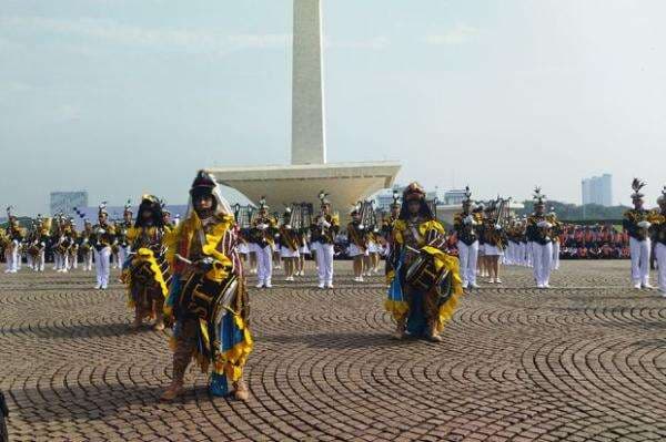Diikuti 250 Perwira STTD, Upacara Hari Perhubungan Nasional Digelar di Monas