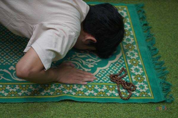 Jangan Pernah Membaca Ayat Kursi pada Waktu Sujud, Dilarang Keras!