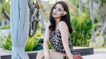 Tampilan Seksi Grace Iskandar Pakai Dress Macan Tutul, si Inem Memang Juara Tampilan Seksi Grace Iskandar Pakai Dress Macan Tutul, si Inem Memang Juara