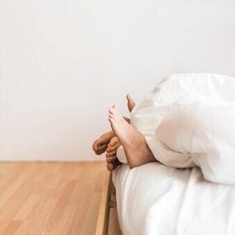 Kenali, 5 Daerah Sensitif Ini Merupakan Titik Rangsang Pria