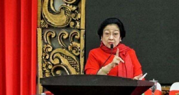 Singgung Zaman SBY Rakyat Kangen Megawati Tangisi Kenaikan Harga BBM