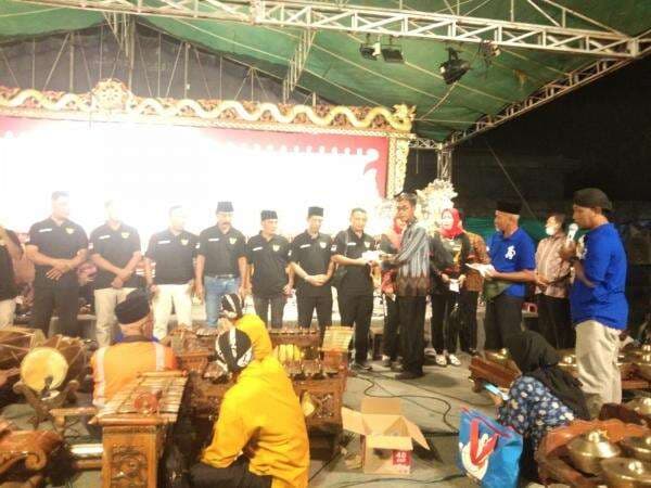 Papdesi Bangilan Gelar Pertunjukan Wayang Kulit