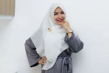 Syok Suaminya Berjoget Tanpa Busana di Depan Foto Ibunda, Roro Fitria Sampai Hubungi Psikolog